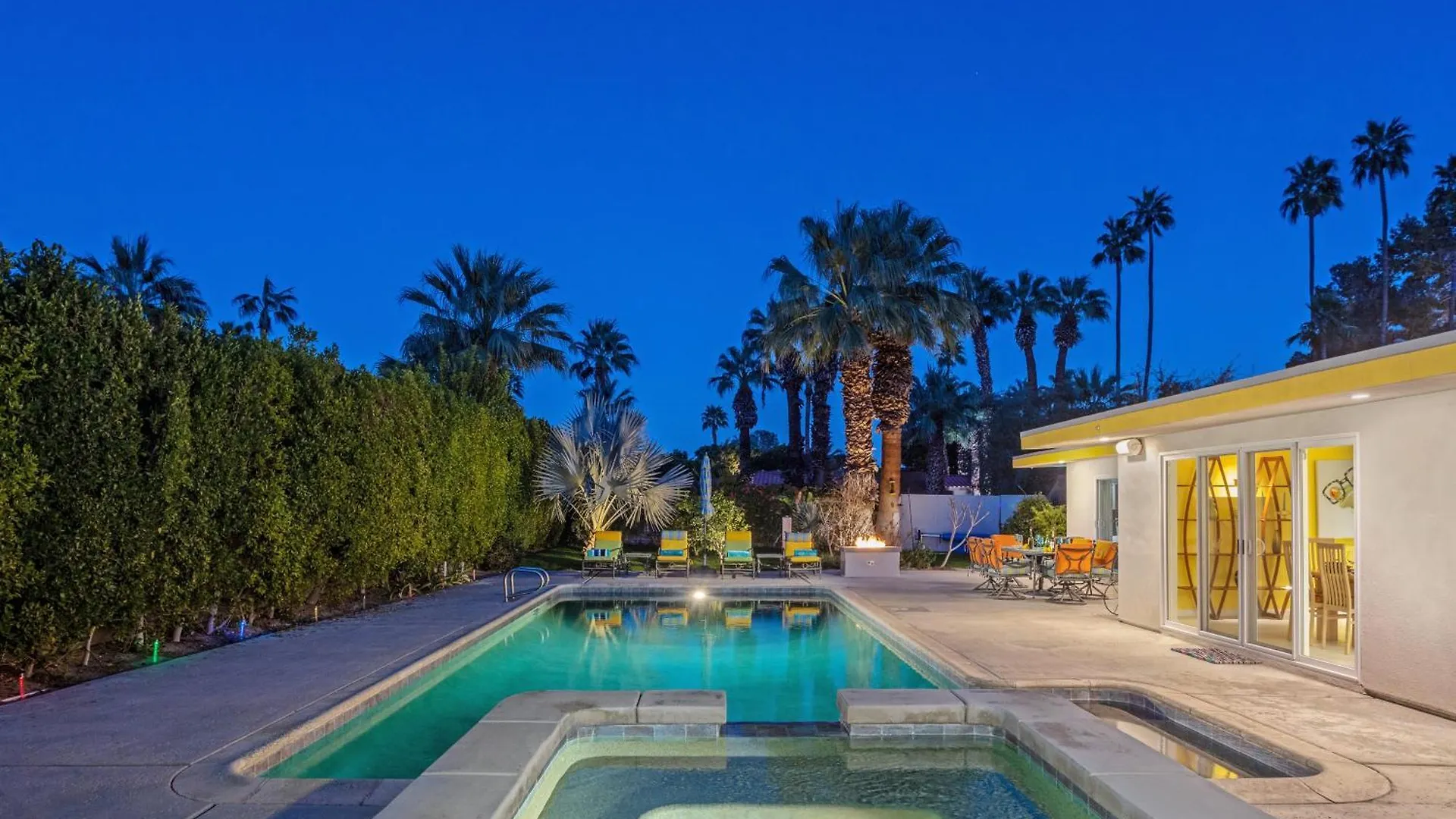 Villa Casa Del Solstice By Acme House Company Palm Springs